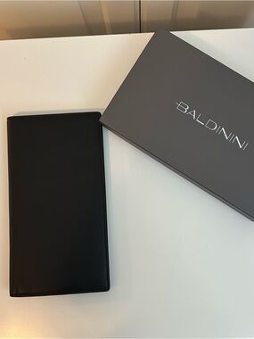 Baldinini logo-engraved leather wallet